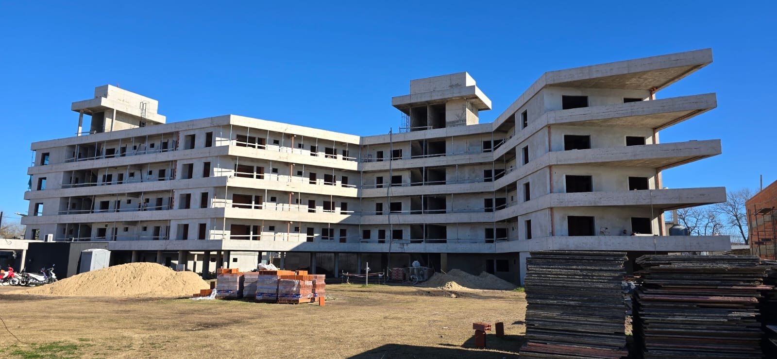 Obra en construcción — Bragado